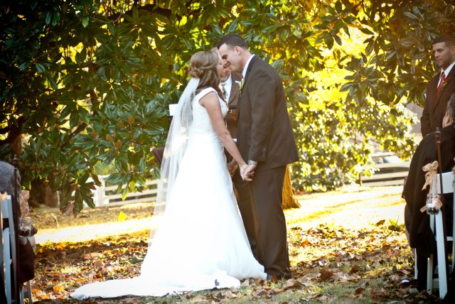 magnolia tree, bride, groom, nashville, outdoor wedding